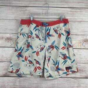 Patagonia Wavefarer Tropical Bird Print 19" Boardshorts Men's 36 White/Blue/Pink